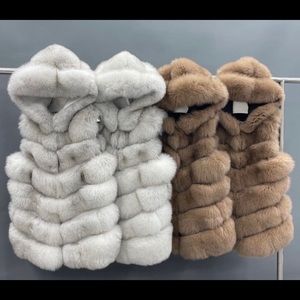 New fox fur jacket color beige, size small